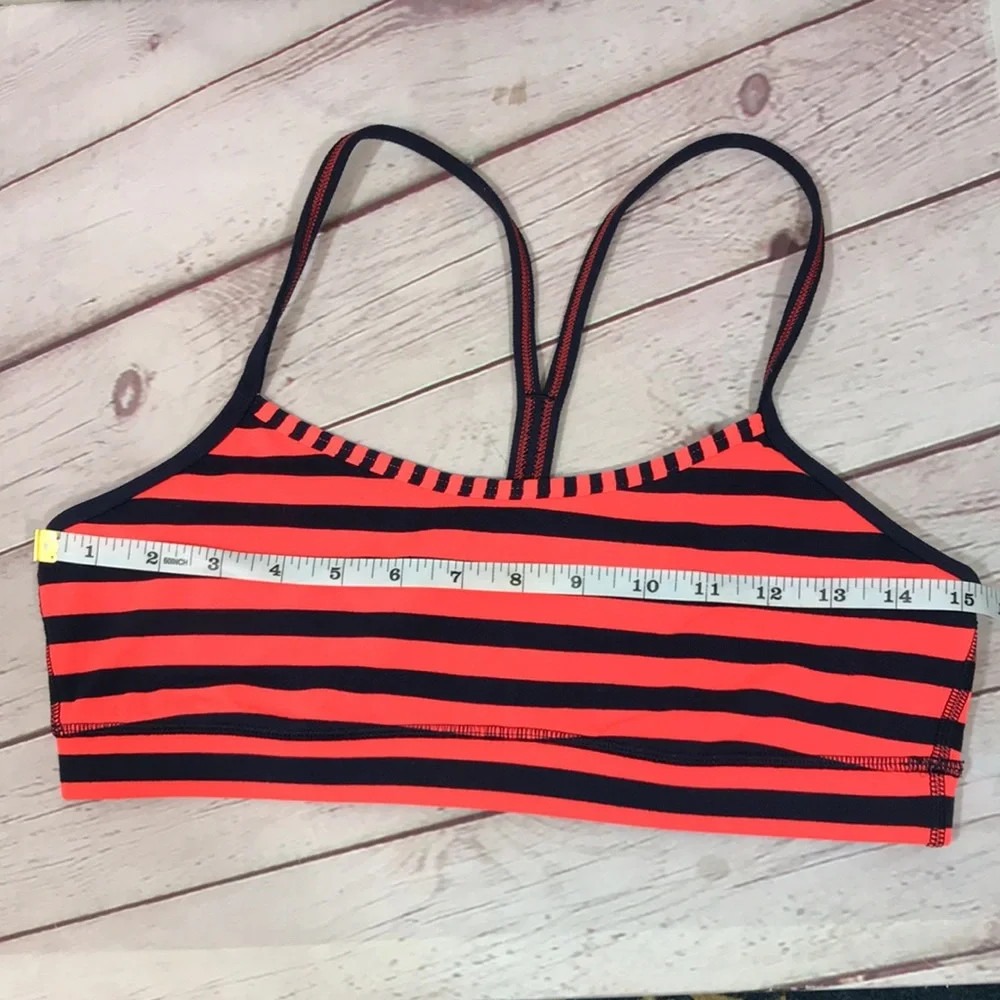 💙 Lululemon Flow Y Stripes Sports Bra